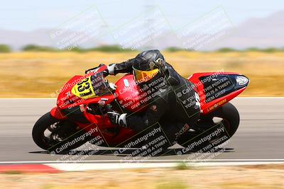 media/Apr-30-2023-CRA (Sun) [[020fcf5d43]]/Race 3-1000 Amateur Supersport/